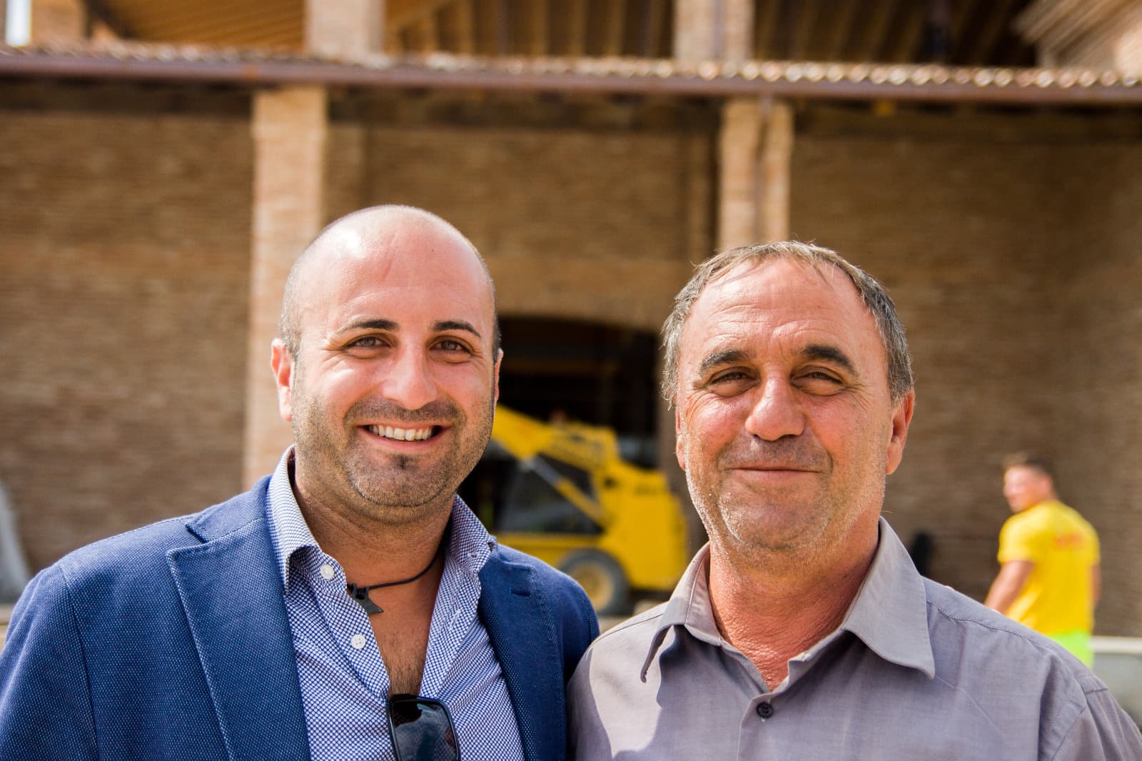 Giovanni Giannone e il figlio Salvatore Giannone in cantiere